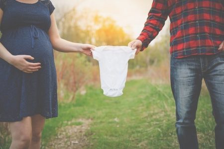 10 conmovedoras frases para padres primerizos Conoce las frases más conmovedoras para papás y mamás principiantes