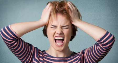 ¿Cómo identificar las emociones negativas?