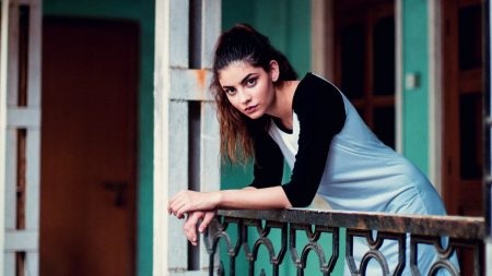 60 frases de miradas seductoras que te cautivarán La mirada como espejo del alma: ¿Qué revela de ti?