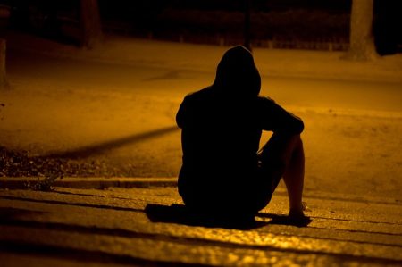 Ansiedad por separación en la pareja: Cómo identificarla y superarla Consejos efectivos para fortalecer la relación y calmar la angustia de la separación en la pareja