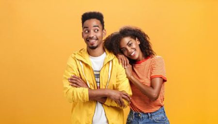 Explorando la esencia del noviazgo: sus características y significado
